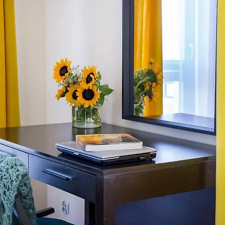 W&k - Compact Iii Apartman *